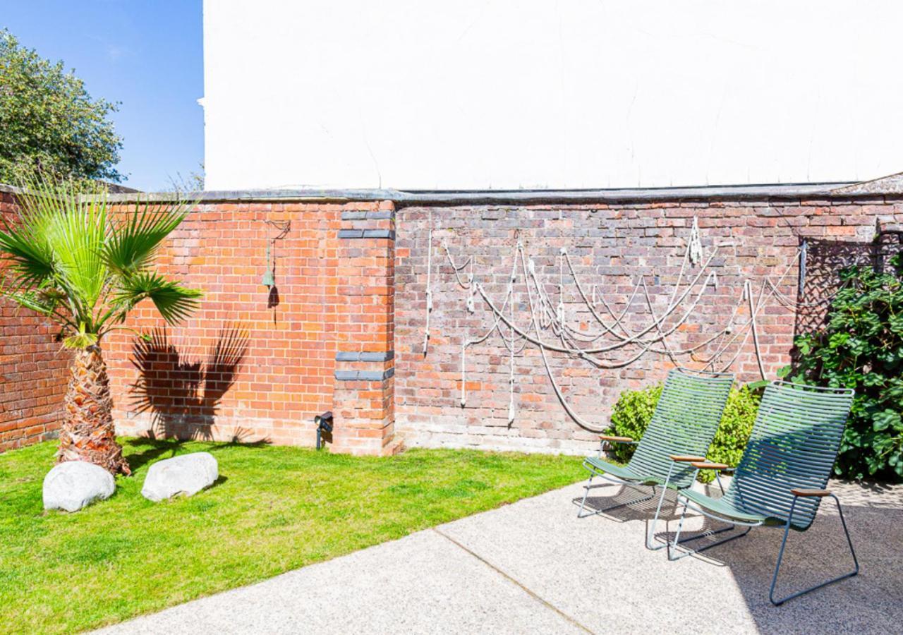 Apartamento Mid-century Modern Style 1bd House With Large Garden